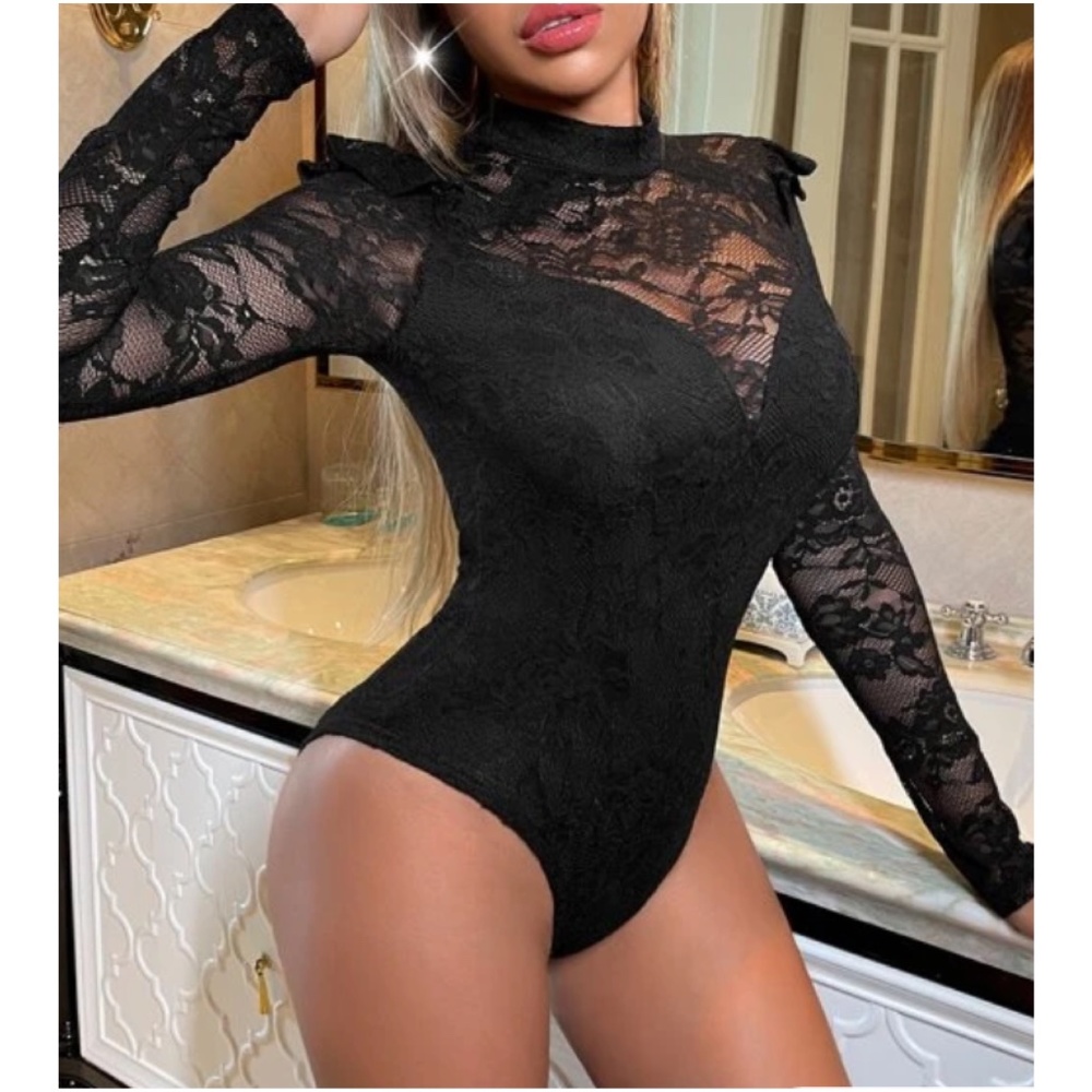 Floral Sheer Lace Mock Neck Sweetheart neck Bodysuit - Picture 3 of 4